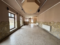 Nagybaracska Üzlethelyiség