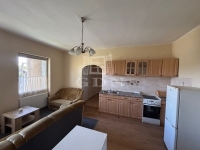 Komárom Lakás (téglaépítésű)