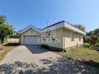 For sale family house Székesfehérvár, 200m2